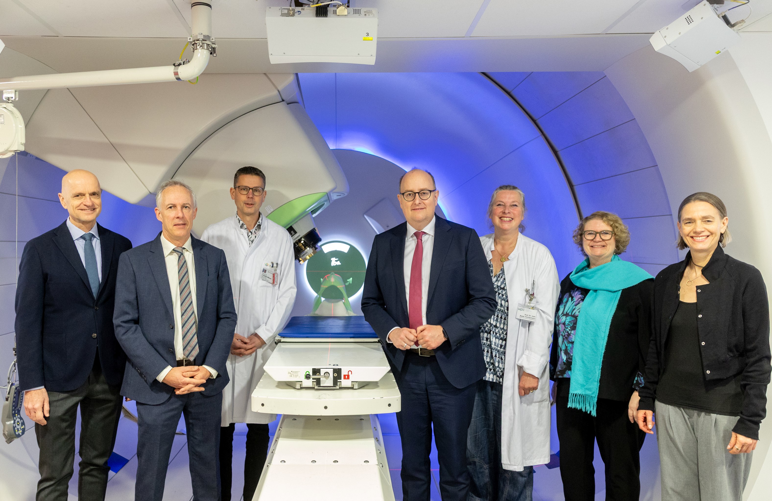 Besuch am Weltkrebstag - Titelbild